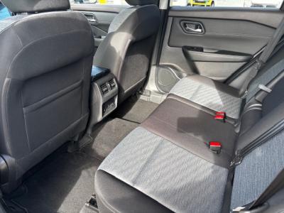 GNXgC@VÎԁ@R4N7ݼޡ1.5L޴ݼ݂4Ӱ쓮eܰRWLTC18.4km/Ĺ߲ۯā18Ё÷&߯āܰ&˰LEDͯײĂق߼݂́9پTV&ޯׁί׽PKG(Լ&ñݸ˰)۱ϯāOPװ߰ܲĂȂǂtĂ܂B