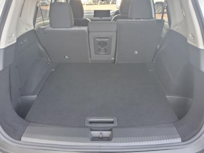 GNXgC@VÎԁ@R4N7ݼޡ1.5L޴ݼ݂4Ӱ쓮eܰRWLTC18.4km/L
߲ۯā18Ё÷&߯āܰ&˰LEDͯײđ߼݂́12.3پTV&׳V&ٰװ&ETCί׽PKG(Լ&ñݸ˰)100Vd۱ϯāOPװ߰ܲĕt!