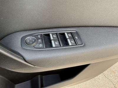 �L���v�`���[�@�V�����Îԁ@R3�N2������������ݼޡ�����S��95mm�������ނ��g��1.3L���޴ݼ�݂�����ټ�ĕt7��AT�𓋍ڡ�����́�LEDͯ��ײā��ϰ�ުݼ���ڰ���ڰ�ް�ٰ��C��18�����Ё��ި���ڲ���ި���360����ׁ����ذ&�߯�����ā����ļ��˰����ETC�Ȃǂ��t���Ă��܂�!���s���Ȃ�13800km!