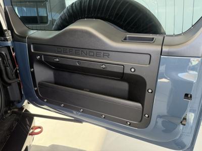 �f�B�t�F���_�[�@�V�����Îԁ@110S D300�ް���300������!3L�ި�������޴ݼ�݂�8��AT�𓋍ڡ���ʑ����Ł�����������޸ײҰ��߯�(ܲ�߰�ޱ���������˰���˰��������)��20�����Ё�ڻް����ܰ���&˰���Ȃǂ̂ق����13.1�����ށ�360����ׁ�ڰ�ް�ٰ��C��LEDͯ��ײĂ��t���Ă��܂��