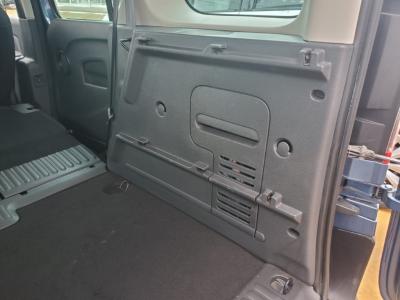 �J���O�[�@�V�����Îԁ@���I�ȴ���ر�Ƒ�z����հè�è��ŁA���{���ɰ�Ԕ̔���5�����߂�ݸް�1.2L�������޴ݼ�݂��ޭ�ٸׯ�6��AT�𓋍ڡ�����́����AC����ڽ�������ײ���ޱ���ٰ�޺��۰ف��ω��J���ޯ��ޱ�ق���߼�݂́��t���