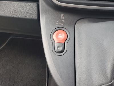 �J���O�[�@�V�����Îԁ@���I�ȴ���ر�Ƒ�z����հè�è��ŁA���{���ɰ�Ԕ̔���5�����߂�ݸް�1.2L�������޴ݼ�݂��ޭ�ٸׯ�6��AT�𓋍ڡ�����́����AC����ڽ�������ײ���ޱ���ٰ�޺��۰ف��ω��J���ޯ��ޱ�ق���߼�݂́��t���