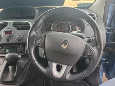 �J���O�[�@�V�����Îԁ@���I�ȴ���ر�Ƒ�z����հè�è��ŁA���{���ɰ�Ԕ̔���5�����߂�ݸް�1.2L�������޴ݼ�݂��ޭ�ٸׯ�6��AT�𓋍ڡ�����́����AC����ڽ�������ײ���ޱ���ٰ�޺��۰ف��ω��J���ޯ��ޱ�ق���߼�݂́��t���