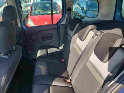 �J���O�[�@�V�����Îԁ@���I�ȴ���ر�Ƒ�z����հè�è��ŁA���{���ɰ�Ԕ̔���5�����߂�ݸް�1.2L�������޴ݼ�݂��ޭ�ٸׯ�6��AT�𓋍ڡ�����́����AC����ڽ�������ײ���ޱ���ٰ�޺��۰ف��ω��J���ޯ��ޱ�ق���߼�݂́��t���