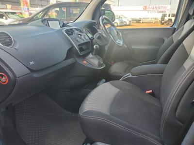 �J���O�[�@�V�����Îԁ@���I�ȴ���ر�Ƒ�z����հè�è��Ť���{���ɰ�̔��Ԃ�5�����߂�ݸް�1.2L�������޴ݼ�݂��ޭ�ٸׯ���6��AT������́������ײ���ޱ���ٰ�޺��۰ف��ω��J���ޯ��ޱ�ق���߼�݂́���ذ����پ��TV���ޯ���ׁ�ETC�Ȃǂ��t���Ă��܂�!