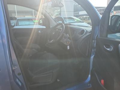 �J���O�[�@�V�����Îԁ@���I�ȴ���ر�Ƒ�z����հè�è��Ť���{���ɰ�̔��Ԃ�5�����߂�ݸް�1.2L�������޴ݼ�݂��ޭ�ٸׯ���6��AT������́������ײ���ޱ���ٰ�޺��۰ف��ω��J���ޯ��ޱ�ق���߼�݂́���ذ����پ��TV���ޯ���ׁ�ETC�Ȃǂ��t���Ă��܂�!