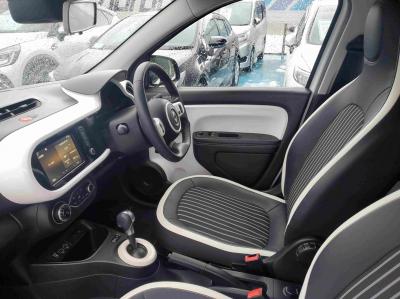 �g�D�C���S�@�V�����Îԁ@R6�N11���Ŕ̔��I����󏭂ȷ���޽TOP������STOP�t900cc���޴ݼ�݂�6��AT�𓋍ڂ���R���WLTC17.4km/L��J������¸�݂́��d������޽į�����١�����́���ڽ����Ĵ��݁��ٰ��C�����˰����16�����Ё�̫�ށ��ި���ڲ���ި����ޯ���ׁ���޳�ʰ���ޯ��Ű�����޴��ޯ�ށ���ײ�޼���׽��ETC�Ȃǡ
