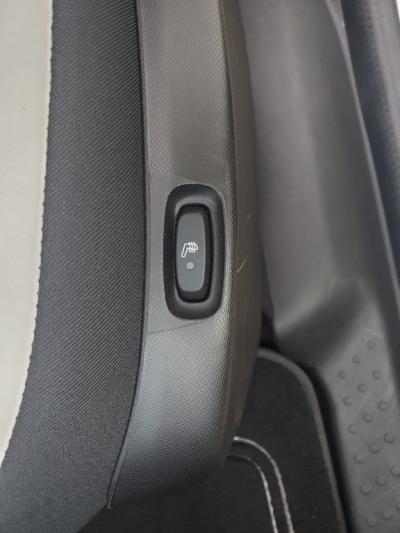 �g�D�C���S�@�V�����Îԁ@R6�N11���Ŕ̔��I����󏭂ȷ���޽TOP������STOP�t900cc���޴ݼ�݂�6��AT�𓋍ڂ���R���WLTC17.4km/L��J������¸�݂́��d������޽į�����١�����́���ڽ����Ĵ��݁��ٰ��C�����˰����16�����Ё�̫�ށ��ި���ڲ���ި����ޯ���ׁ���޳�ʰ���ޯ��Ű�����޴��ޯ�ށ���ײ�޼���׽��ETC�Ȃǡ