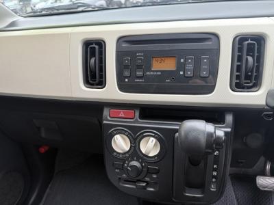 �A���g�@�V�����Îԁ@8��ڱ�Ă͐����60kg���y�ʉ�������ݸ�STOP��CVT�ƴ�����ނ̗̍p�ȂǂŤ4WD�ł���R��33.2km/L��������e�́���ڽ��ABS��ESP������h�~��4WD�Ԃ����́����ļ��˰������ܲ�߰�ق���߼�݂́�ڰ�ް��ڰ���߰ā�CD���߁�ETC���t���Ă��܂��B