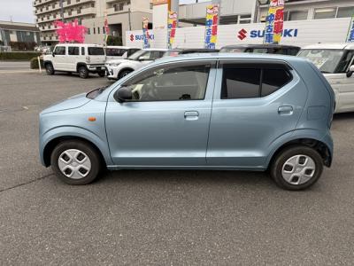 �A���g�@�V�����Îԁ@8��ڱ�Ă͐����60kg���y�ʉ�������ݸ�STOP��CVT�ƴ�����ނ̗̍p�ȂǂŤ4WD�ł���R��33.2km/L��������e�́���ڽ��ABS��ESP������h�~��4WD�Ԃ����́����ļ��˰������ܲ�߰�ق���߼�݂́�ڰ�ް��ڰ���߰ā�CD���߁�ETC���t���Ă��܂��B