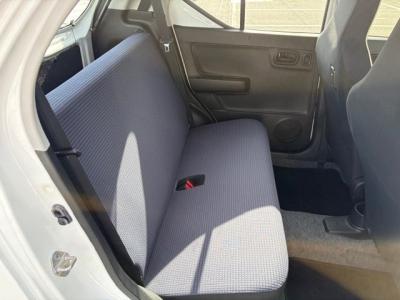 �A���g�@�V�����Îԁ@8��ڱ�Ă͐����60kg���y�ʉ�������ݸ�STOP��CVT�ƴ�����ނ̗̍p�ȂǂŤ4WD�ł���R��33.2km/L��������e�́���ڽ��ABS��ESP������h�~��4WD�Ԃ����́����ļ��˰������ܲ�߰�ق���߼�݂́�ڰ�ް��ڰ���߰ā�CD���߂��t���Ă��܂��B