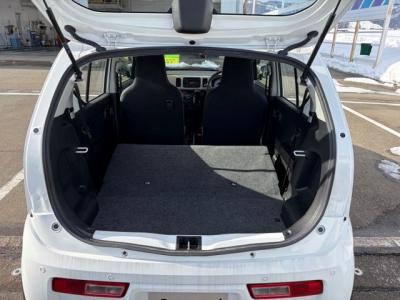 �A���g�@�V�����Îԁ@8��ڱ�Ă͐����60kg���y�ʉ�������ݸ�STOP��CVT�ƴ�����ނ̗̍p�ȂǂŤ4WD�ł���R��33.2km/L��������e�́���ڽ��ABS��ESP������h�~��4WD�Ԃ����́����ļ��˰������ܲ�߰�ق���߼�݂́�ڰ�ް��ڰ���߰ā�CD���߂��t���Ă��܂��B