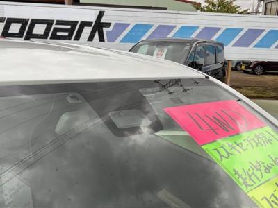 Ag@VÎԁ@8ڱĂ͐60kgyʉݸSTOPCVTƴނ̗̍pȂǂŤ4WDłR33.2km/LéڽABSESPh~4WDԂ́ļ˰ܲ߰ق߼݂́ڰްڰ߰āCD߁ETCںtĂ܂BsȂ10000km!