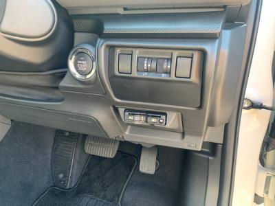 �N���X�g���b�N�@�V�����Îԁ@R4�N9���ɏo��XV�̌�p�ԡʲ��د�ނ�e-BOXER�ŔR��WLTC15.8km/L������́�3��ױ����(ڰ�ް��ڰ��ڰ�ް�ٰ��)��LEDͯ��ײā����ذ&�߯���������17�����Ё����AC������ټ�ā�̫�ނق����߼�݂́�11.6�������پ��TV&360�����&�ñ�ݸ�˰��&F���˰��37�9���~��ETC��OP�װ���߰��ܲĕt��!