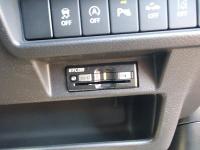 �N���X�r�[�@�V�����Îԁ@1L���޴ݼ�݂�6��AT��ϲ���ʲ��د�ނŔR��20.6km/L!�ŏ㋉��ڰ�ނő����́��ޭ�پݻ���ڰ���߰�(ڰ�ް��ڰ��ڰ�ް�ٰ��C)��LEDͯ��ײā����ذ&�߯�����ā���Ĵ��݁�����ټ�ā�F���˰����16�����Ђ��t���Ă��܂�!