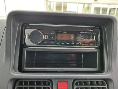 �L�����B�g���b�N�@�V�����Îԁ@7��ڷ�ب�ׯ���R���4WD�Ԃ�19.6km/L�����1�Őؑւ��\���߰����4WD��ŏ㋉��ڰ�ނŁ���޷���è��߰�(�ޭ�ٶ����ڰ���͂ݏo���x��ESP������h�~�ABS����ײ�)����ܰ����ށ���ڽ�ق���߼�݂́�CD���߁��ޱ�޲�ް�����ϯĂȂǂ𑕔��