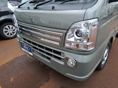 �L�����B�g���b�N�@�V�����Îԁ@7��ڷ�ب�ׯ���R���4WD�Ԃ�19.6km/L�����1�Őؑւ��\���߰����4WD��ŏ㋉��ڰ�ނŁ���޷���è��߰�(�ޭ�ٶ����ڰ���͂ݏo���x��ESP������h�~�ABS����ײ�)����ܰ����ށ���ڽ�ق���߼�݂́�CD���߁��ޱ�޲�ް�����ϯĂȂǂ𑕔��