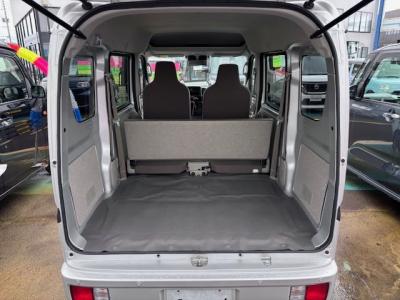 �G�u���B�@�V�����Îԁ@5��ڴ��ب��݂�4���������ߡR4�N4����ϲ��݂ű����STOP���t���R���WLTC19.2km/L�Ɍ������݂ЂƂő��s�����ؑ։\���߰����4WD������́���ܽÁ����݁��W���ޱۯ���AMFM׼޵����ܲ�߰����ײ�޼���׽�ق���߼�݂́����ϯĂȂǂ��t���Ă��܂��