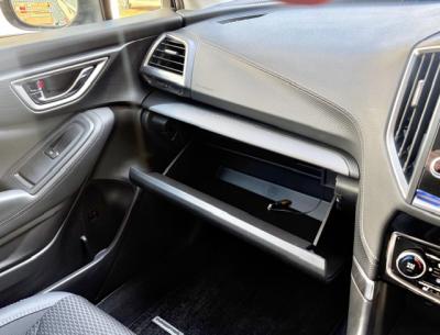 �t�H���X�^�[�@�V�����Îԁ@H30�N����������ݼޡ�V�݂�ʲ��د�����ق�2L�ݼ�݂�Ӱ����CVT�ŔR���WLTC14.0km/L������́������(ڰ�ް��ڰ��ڰ�ް�ٰ��C)��LEDͯ��ײā�18�����Ё�F��ܰ���&˰���ق���߼�݂́�8�������پ��TV&�ޯ���ׁ�ETC�Ȃǂ��t���Ă��܂�!