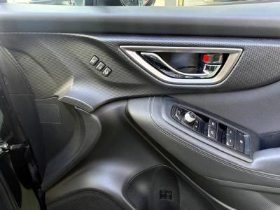 �t�H���X�^�[�@�V�����Îԁ@H30�N����������ݼޡ�V�݂�ʲ��د�����ق�2L�ݼ�݂�Ӱ����CVT�ŔR���WLTC14.0km/L������́������(ڰ�ް��ڰ��ڰ�ް�ٰ��C)��LEDͯ��ײā�18�����Ё�F��ܰ���&˰���ق���߼�݂́�8�������پ��TV&�ޯ���ׁ�ETC�Ȃǂ��t���Ă��܂�!