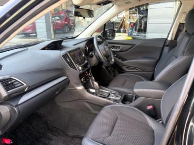 �t�H���X�^�[�@�V�����Îԁ@H30�N����������ݼޡ�V�݂�ʲ��د�����ق�2L�ݼ�݂�Ӱ����CVT�ŔR���WLTC14.0km/L������́������(ڰ�ް��ڰ��ڰ�ް�ٰ��C)��LEDͯ��ײā�18�����Ё�F��ܰ���&˰���ق���߼�݂́�8�������پ��TV&�ޯ���ׁ�ETC�Ȃǂ��t���Ă��܂�!