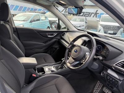 �t�H���X�^�[�@�V�����Îԁ@H30�N����������ݼޡ�V�݂�ʲ��د�����ق�2L�ݼ�݂�Ӱ����CVT�ŔR���WLTC14.0km/L������́������(ڰ�ް��ڰ��ڰ�ް�ٰ��C)��LEDͯ��ײā�18�����Ё�F��ܰ���&˰���ق���߼�݂́�8�������پ��TV&�ޯ���ׁ���ܰ�ޯ��ޱ��ETC�Ȃǂ��t���Ă��܂�!