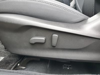 �t�H���X�^�[�@�V�����Îԁ@H30�N����������ݼޡ�V�݂�ʲ��د�����ق�2L�ݼ�݂�Ӱ����CVT�ŔR���WLTC14.0km/L������́������(ڰ�ް��ڰ��ڰ�ް�ٰ��C)��LEDͯ��ײā�18�����Ё�F��ܰ���&˰���ق���߼�݂́�8�������پ��TV&�ޯ���ׁ�ETC�Ȃǂ��t���Ă��܂�!