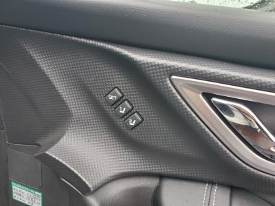 �t�H���X�^�[�@�V�����Îԁ@H30�N����������ݼޡ�V�݂�ʲ��د�����ق�2L�ݼ�݂�Ӱ����CVT�ŔR���WLTC14.0km/L������́������(ڰ�ް��ڰ��ڰ�ް�ٰ��C)��LEDͯ��ײā�18�����Ё�F��ܰ���&˰���ق���߼�݂́�8�������پ��TV&�ޯ���ׁ�ETC�Ȃǂ��t���Ă��܂�!