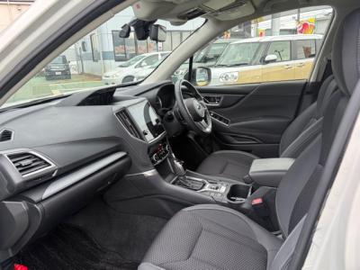 �t�H���X�^�[�@�V�����Îԁ@H30�N����������ݼޡ�V�݂�ʲ��د�����ق�2L�ݼ�݂�Ӱ����CVT�ŔR���WLTC14.0km/L������́������(ڰ�ް��ڰ��ڰ�ް�ٰ��C)��LEDͯ��ײā�18�����Ё�F��ܰ���&˰���ق���߼�݂́�STi��ہ���ܰ�ޯ��ޱ��8�������پ��TV���ޯ���ׁ�ETC���t���Ă��܂�!