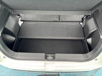 tNX@VÎԁ@R6N10ɏoV^߸SUV1.5Lݼ݂6ATϲʲدނ̑g킹ŔRWLTC17.8km/Ĺ޷è߰(ڰްٰCCŰ)9&360ׁLEDͯײāF˰ܲڽ[d큚ټāACͯUPިڨذ16Ђق߼݂́پTVŕt!OPװ߰°!