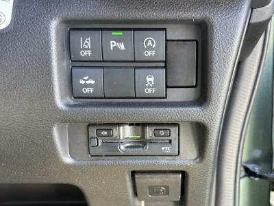 �n�X���[�@�V�����Îԁ@�ŏ㋉��ڰ�ނ�X����4WD!ϲ���ʲ��د�ނ�CVT�ŔR���WLTC20.8km/L������́���޷���è��߰�(ڰ�ް��ڰ���O��딭�i�h�~)��LEDͯ��ײ�&̫�ށ����ļ��˰����6��߰�������ذ&�߯�����ā����AC��15�����Ђق���߼�݂́�9�������پ��TV���S����������ׂȂǂ��t���Ă��܂�!