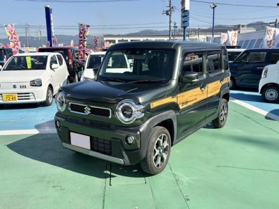 �n�X���[�@�V�����Îԁ@�ŏ㋉��ڰ�ނ�X����4WD!ϲ���ʲ��د�ނ�CVT�ŔR���WLTC20.8km/L������́���޷���è��߰�(ڰ�ް��ڰ���O��딭�i�h�~)��LEDͯ��ײ�&̫�ށ����ļ��˰����6��߰�������ذ&�߯�����ā����AC��15�����Ђق���߼�݂́�9�������پ��TV���S����������ׂȂǂ��t���Ă��܂�!