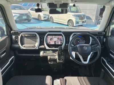 �n�X���[�@�V�����Îԁ@�ŏ㋉��ڰ�ނ�X����4WD!ϲ���ʲ��د�ނ�CVT�ŔR���WLTC20.8km/L������́���޷���è��߰�(ڰ�ް��ڰ���O��딭�i�h�~)��LEDͯ��ײ�&̫�ށ����ļ��˰����6��߰�������ذ&�߯�����ā����AC��15�����Ђق���߼�݂́�9�������پ��TV���S����������ׂȂǂ��t���Ă��܂�!