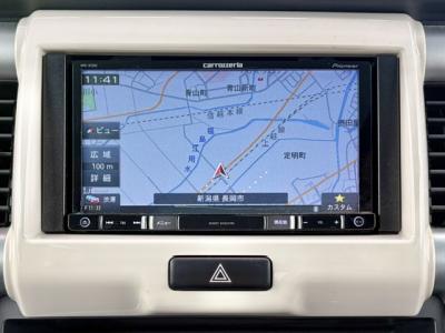�n�X���[�@�V�����Îԁ@�۽���ް���قő�˯�!CVT�Ʊ����STOP�ŔR���30.4km/L�X�ɑւ��㋉��ڰ�ނ�J�ɂ́��ޭ�ٶ����ڰ���߰ā��ި������ײā�LED̫�ށ����ذ&�߯�����������Ĵ��݁����ļ��˰����˰���ޱ�װ��ESP������h�~�����E�Ɨ��ײ���Լ�ĂȂǂ̂ق���߼�݂́���ذ���1���TV&�ޯ���ׁ�ETC���t���Ă��܂��