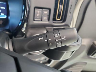 nX[@VÎԁ@R2Nݼނ2ʽװ!V^CVTϲʲدނ̗pR30.4km/L㋉ڰXɂ́޷è߰(ڰްڰO딭ih~)LEDͯײ&̫ށ15Ёļ˰6߰ذ&߯āACȂǂ𑕔R6N5ɏoVF̿ްޭد!