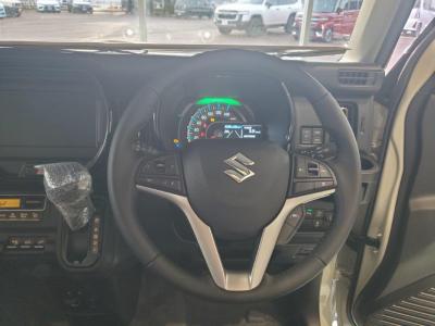 nX[@VÎԁ@R2Nݼނ2ʽװ!V^CVTϲʲدނ̗pR30.4km/L㋉ڰXɂ́޷è߰(ڰްڰO딭ih~)LEDͯײ&̫ށ15Ёļ˰6߰ذ&߯āACȂǂ𑕔R6N5ɏoVF̿ްޭد!