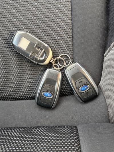 �C���v���b�T�f�S�@�V�����Îԁ@2���G4�ű����STOP�t2L�ݼ�݂�CVT�𓋍ڂ��R���15.8km/L��ŏ㋉��ڰ�ނŁ������(ڰ�ް��ڰ�/ڰ�ް�ٰ��)����ܰ��ā�18�����Ё�̫�ށ����ذ�����AC����ײ�޼���׽�ق���߼�݂́�STi�ٴ�ہ�8�������پ��TV&�ޯ���ׁ�ETC���t���Ă��܂�!