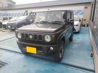 �W���j�[�@�V�����Îԁ@���ϑ��@�t���{�i�y�۶݂̼��ư�R3�N10����ϲ��݂��ā������STOP���t���R���WLTC14.3km/L�Ɍ��㡍ŏ㋉��ڰ�ނŁ���޷���è��߰�(ڰ�ް��ڰ�)��LEDͯ��ײ�&̫�ށ����AC��16�����Ё����ذ&�߯�����ā��ٰ��C�����ļ��˰���Ȃǂ��t���Ă��܂��