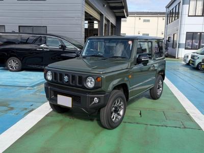 �W���j�[�@�V�����Îԁ@���ϑ��@�t���{�i�y�۶݂̼��ư�R3�N10����ϲ��݂��ā������STOP���t���R���WLTC14.3km/L�Ɍ��㡍ŏ㋉��ڰ�ނŁ���޷���è��߰�(ڰ�ް��ڰ�)��LEDͯ��ײ�&̫�ށ����AC��16�����Ё����ذ&�߯�����ā��ٰ��C�����ļ��˰���Ȃǂ��t���Ă��܂��