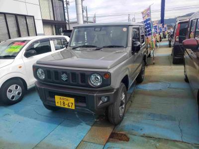 �W���j�[�@�V�����Îԁ@���ϑ��@�t���{�i�y�۶݂̼��ư�R3�N10����ϲ��݂��ā������STOP���t���R���WLTC14.3km/L�Ɍ��㡍ŏ㋉��ڰ�ނŁ���޷���è��߰�(ڰ�ް��ڰ�)��LEDͯ��ײ�&̫�ށ����AC��16�����Ё����ذ&�߯�����ā��ٰ��C�����ļ��˰���Ȃǂ��t���Ă��܂��