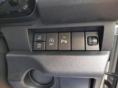 �W���j�[�@�V�����Îԁ@