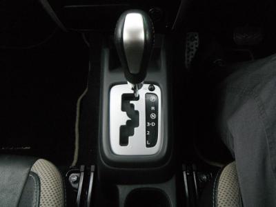 Wj[@VÎԁ@yŗB̖{i۽ذ߂̼ưlC̓ʎdlԂŁүفݶtޱװwԶް˰tڻްāvñݸށްްLEDݸޕt̫߁p16Ђق߼݂́ذپTVȂǂtĂ܂