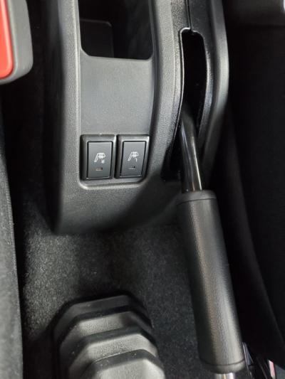 Wj[VG@VÎԁ@ϑ@t{i۶ݡR3N10ϲ݂āSTOPtRWLTC14.3km/LɌ㡍ŏ㋉ڰނŁ޷è߰(ڰްڰ)LEDͯײ&̫ށAC15Ёذ&߯āٰCļ˰ق߼݂́10.1پTVްްƯفϯׯ߂ȂǂtĂ܂