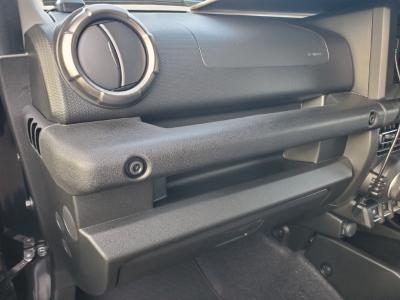 Wj[VG@VÎԁ@ϑ@t{i۶ݡR3N10ϲ݂āSTOPtRWLTC14.3km/LɌ㡍ŏ㋉ڰނŁ޷è߰(ڰްڰ)LEDͯײ&̫ށAC15Ёذ&߯āٰCļ˰ق߼݂́10.1پTVްްƯفϯׯ߂ȂǂtĂ܂