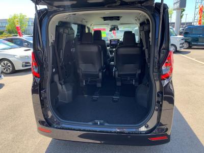 �����f�B�@�V�����Îԁ@R4�N8���ɏo��ɱ�̽�޷�šʲ��د�����قŔR���WLTC23.2km/L������́�ڰ�ް��ڰ�&ڰ�ް�ٰ��C��LEDͯ��ײā�16�����Ё����ذ&�߯�����ā�������ܰ�ײ���ޱ�Ȃǂ̂ق���߼�݂́�8�������پ��TV&�ޯ���ׁ��د���޳�������ETC���t���Ă��܂��