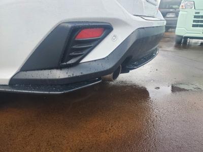 �����H�[�O�@�V�����Îԁ@R3�N11���ɒǉ����ꂽ�ŏ㋉����477.4���~��V�^2.4L����275�n�ʹݼ�ݓ��ڡ�����́�11.6�������پ��TV������&�ޯ���ׁ�18�����Ё�ڶې����ފv��ܰ���&˰���������(ڰ�ް�ٰ��C)�����AC��LEDͯ��ײā����ذ��ʰ�ݶ���ݻ����S�ق���߼�݂́�STi���PKG(FSR���ް���)���t���Ă��܂��