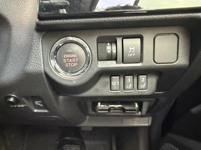 �����H�[�O�@�V�����Îԁ@�l�C�̽�߰�±װ�ڳޫ��ޡ�����STOP�t1.6L���޴ݼ�݂�����ټ�ĕtCVT�𓋍ڡ�������Ver.3(ڰ�ް��ڰ��ڰ�ް�ٰ��)�����ذ&�߯���������17�����Ё����AC�ق���߼�݂́���ٰ́���ׯ�ڻް��ܰ���&F���˰������ذ����پ��TV&�ޯ���ׁ�ETC�Ȃǂ��t���Ă��܂�!