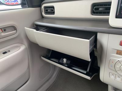 �A���g���p���@�V�����Îԁ@�ʐ����Ȃ�4WD�CVT�Ʊ����STOP�ɴ�����ނŔR���WLTC24.6km/L������́�ڰ�ް��ڰ���߰ā��ޯ��Ű��F���˰�������ذ&�߯�����������Ĵ��݁�˰���t�d���i�[�Ӻ��ޱ�װ����ײ�޼���׽��ESP������h�~�ق���߼�݂́��ި���ڲ���ި�&�ޯ���ׁ��Ӻݴݼ�ݽ�����Ȃǂ��t���Ă��܂�!