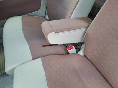 �A���g���p���@�V�����Îԁ@�㋉��ڰ��X��4WD�CVT�Ʊ����STOP�ɴ�����ނŔR���WLTC24.6km/L������́�ڰ�ް��ڰ���߰ā�LEDͯ��ײā����ļ��˰�����ɲ��t���AC��14�����Ё����ذ&�߯�����ā���ݶ��t�d���i�[�ޱ�װ��ESP������h�~�Ȃǂ��t���Ă��܂��