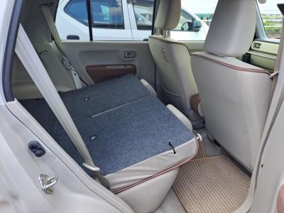 �A���g���p���@�V�����Îԁ@�㋉��ڰ��X��4WD�CVT�Ʊ����STOP�ɴ�����ނŔR���WLTC24.6km/L������́�ڰ�ް��ڰ���߰ā�LEDͯ��ײā����ļ��˰�����ɲ��t���AC��14�����Ё����ذ&�߯�����ā���ݶ��t�d���i�[�ޱ�װ��ESP������h�~�Ȃǂ��t���Ă��܂��